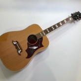 Gibson Dove 2015 Antique Natural