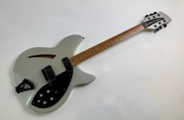 Rickenbacker 330 Silver 1985