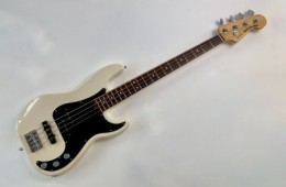 Fender Precision Bass American Performer