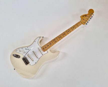 Fender Stratocaster ST-68 crafted in Japan 2004 Olympic White