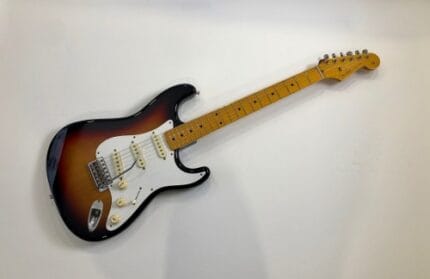 Fender Stratocaster reissue 57 Japan