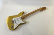 Fender Stratocaster 1976 Gold Sparkle