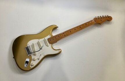Fender Stratocaster AVRI 57 Aztec Gold