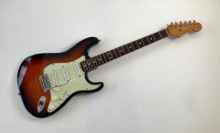 Fender Stratocaster Guitar Center
