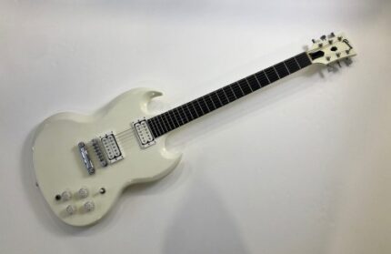 Gibson SG Baritone 2013 Alpine White