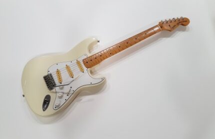 Squier by Fender Stratocaster JV 1983