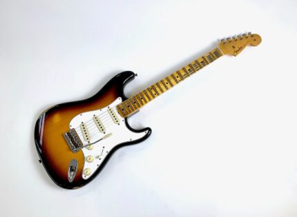 Fender Stratocaster 1962 Maple Relic 2023 Custom Shop Sunburst Limited Edition