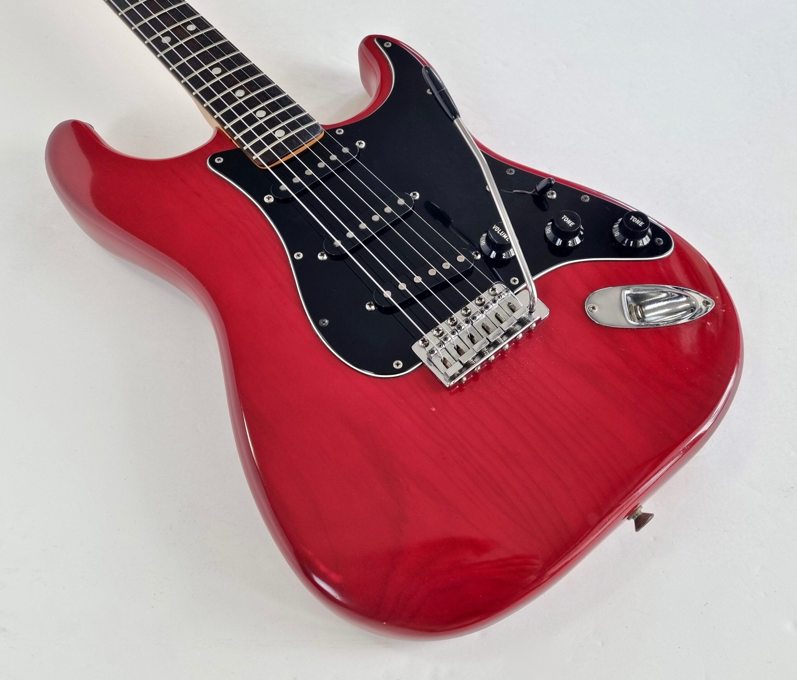 Fender Stratocaster 1980 Transluscent Red - Thumbnail 6