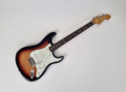 Fender Stratocaster 60′s Vintera II 2023 Sunburst