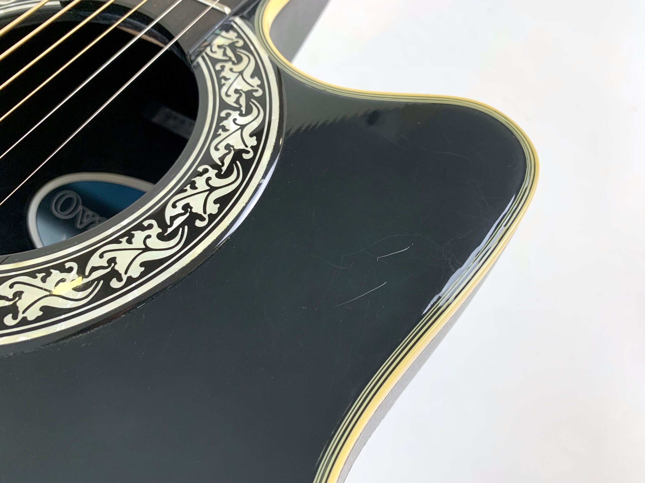 Ovation 3862 Pinnacle Series 1990-1992 Black – Bass N Guitar