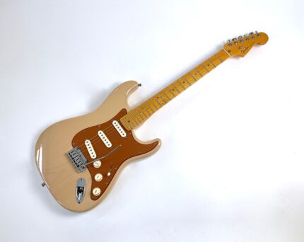 Fender Stratocaster American Deluxe 2009 V Neck Honey Blonde