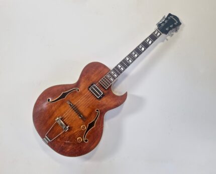 Eastman AR371CE Amber Varnish 2013