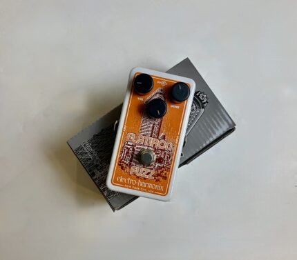 Electro-Harmonix Flatiron Fuzz