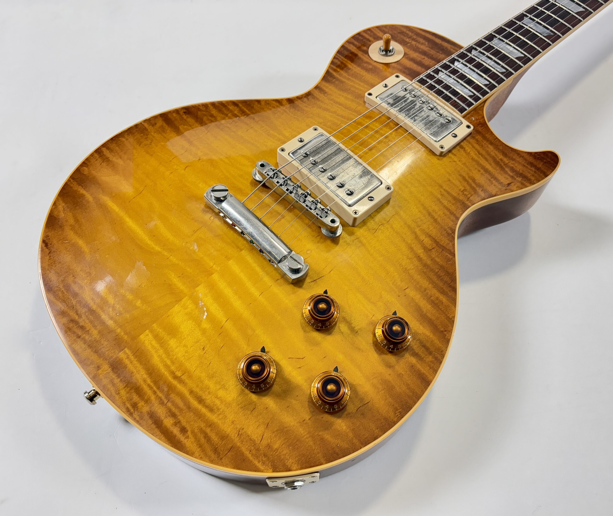 Gibson Les Paul Standard Reissue 1958 Custom Shop Historic 2001 Honey Burst Flametop VOS - Thumbnail 4