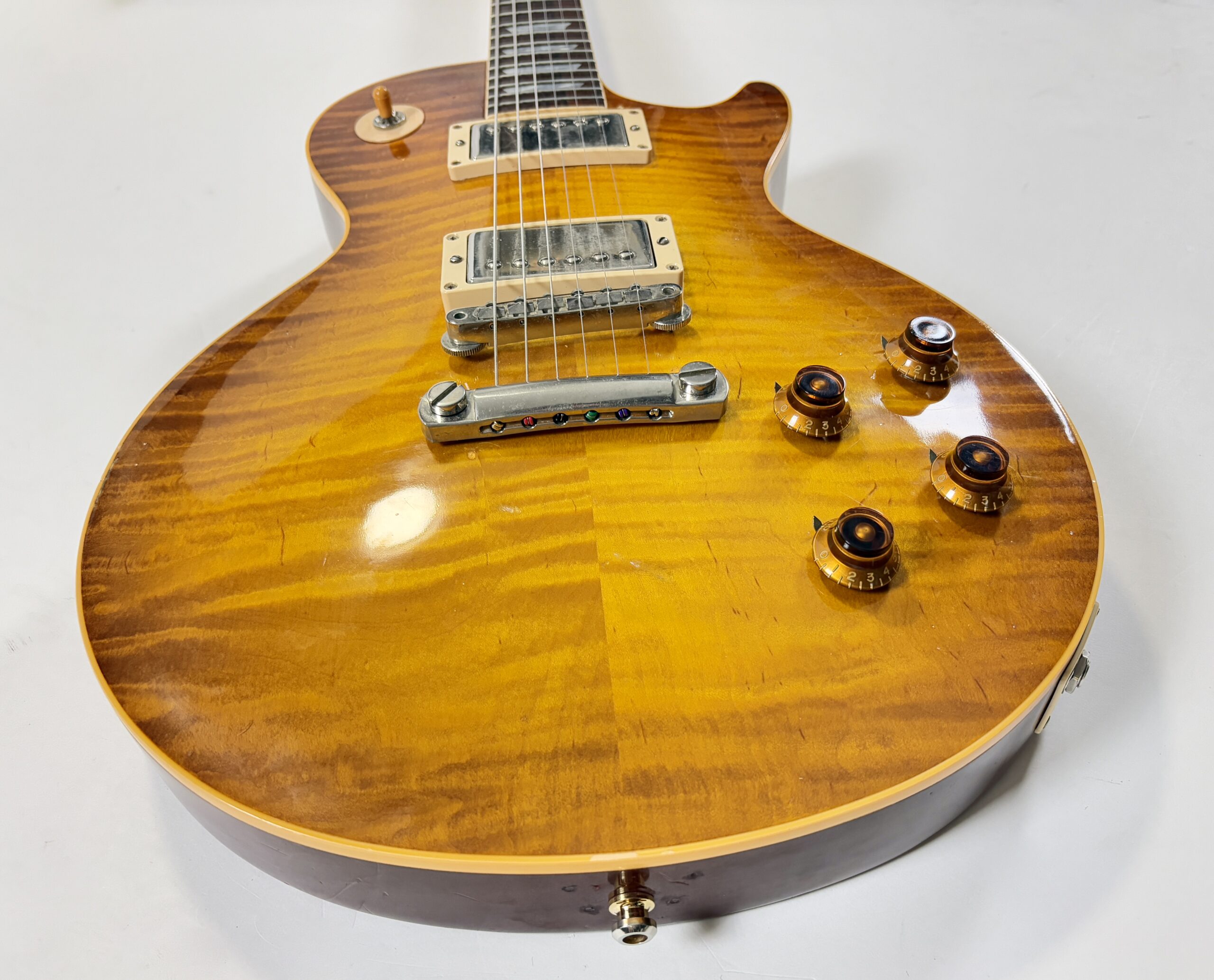 Gibson Les Paul Standard Reissue 1958 Custom Shop Historic 2001 Honey Burst Flametop VOS - Thumbnail 5