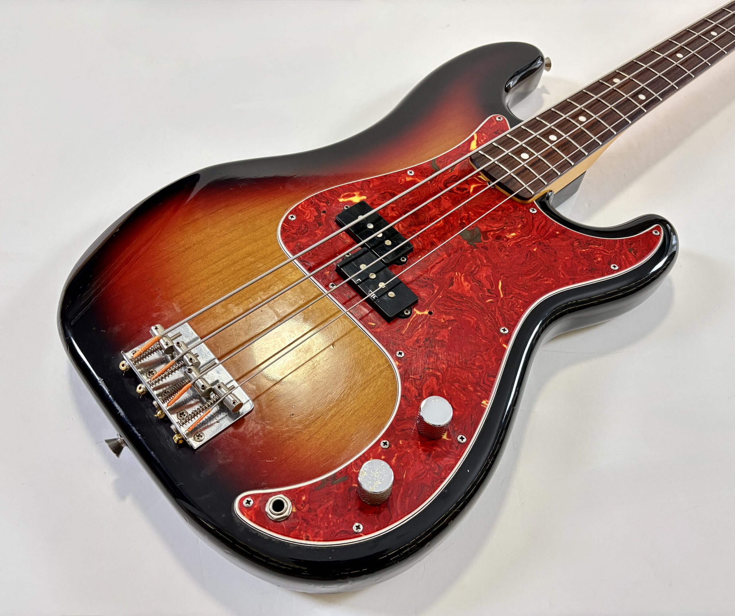 Fender Precision Bass 1997-1998 Sunburst crafted in Japan - Thumbnail 4