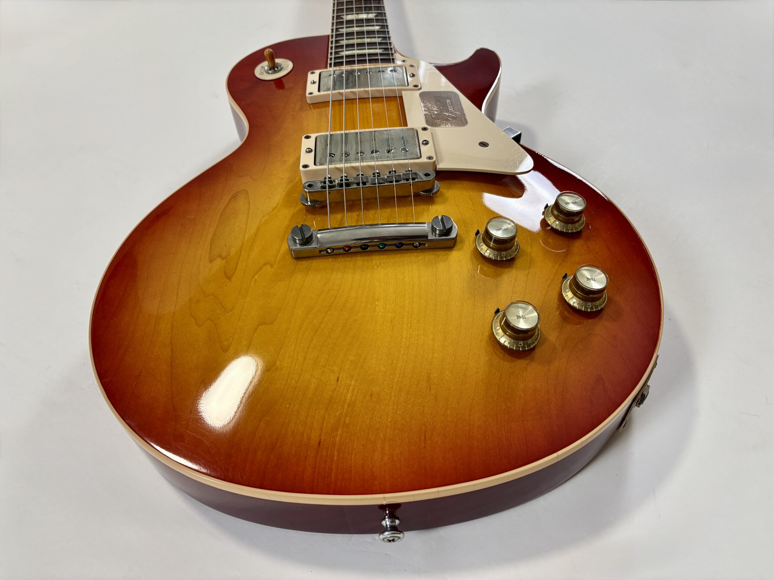 Gibson Les Paul Standard Reissue 1958 Custom Shop 2012 Washed Cherry Burst VOS - Thumbnail 5