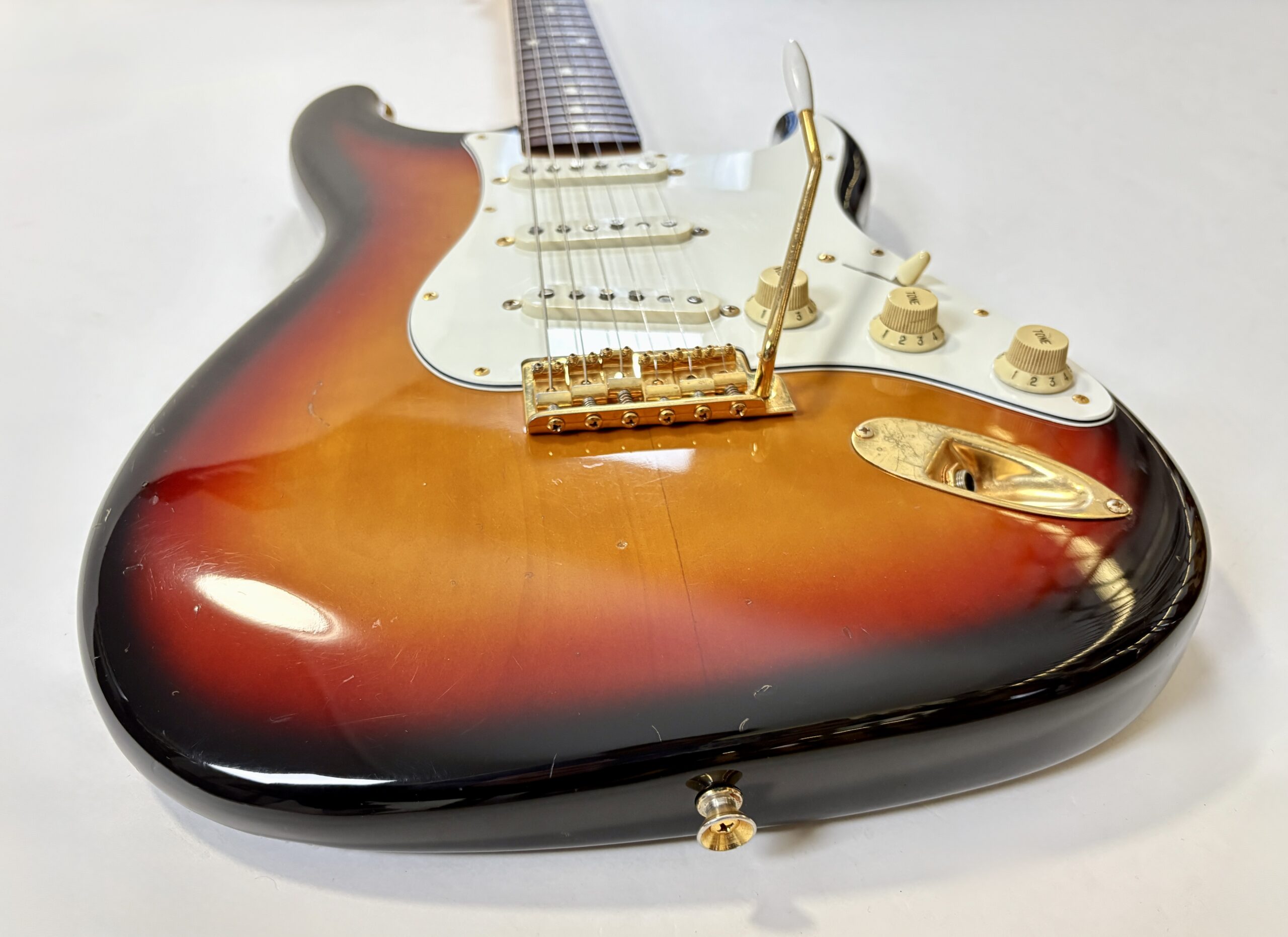 Fender Stratocaster ST-62 made in Japan 1993-1994 Sunburst - Thumbnail 6