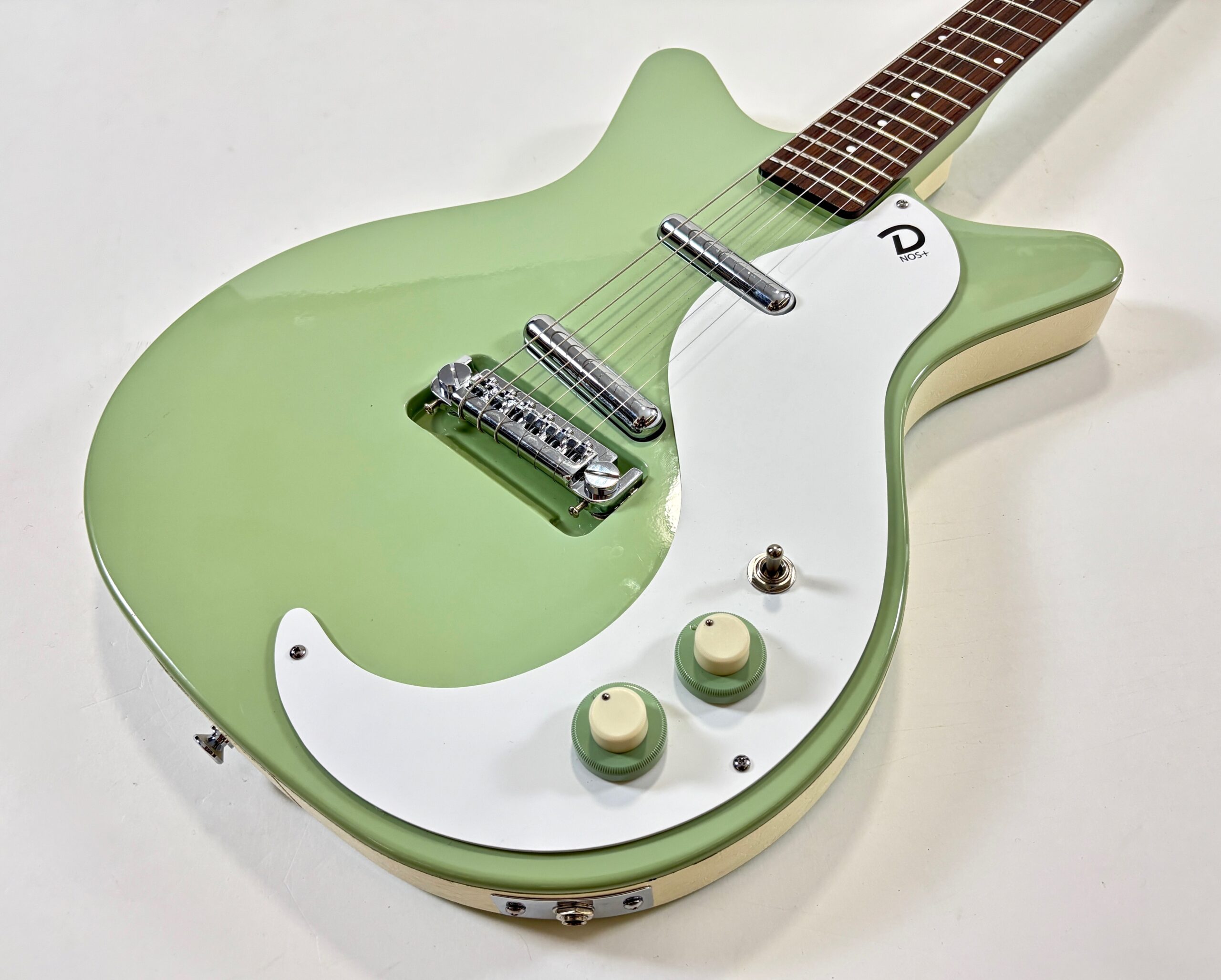 Danelectro 59M NOS+ DC Seafoam Green - Thumbnail 4