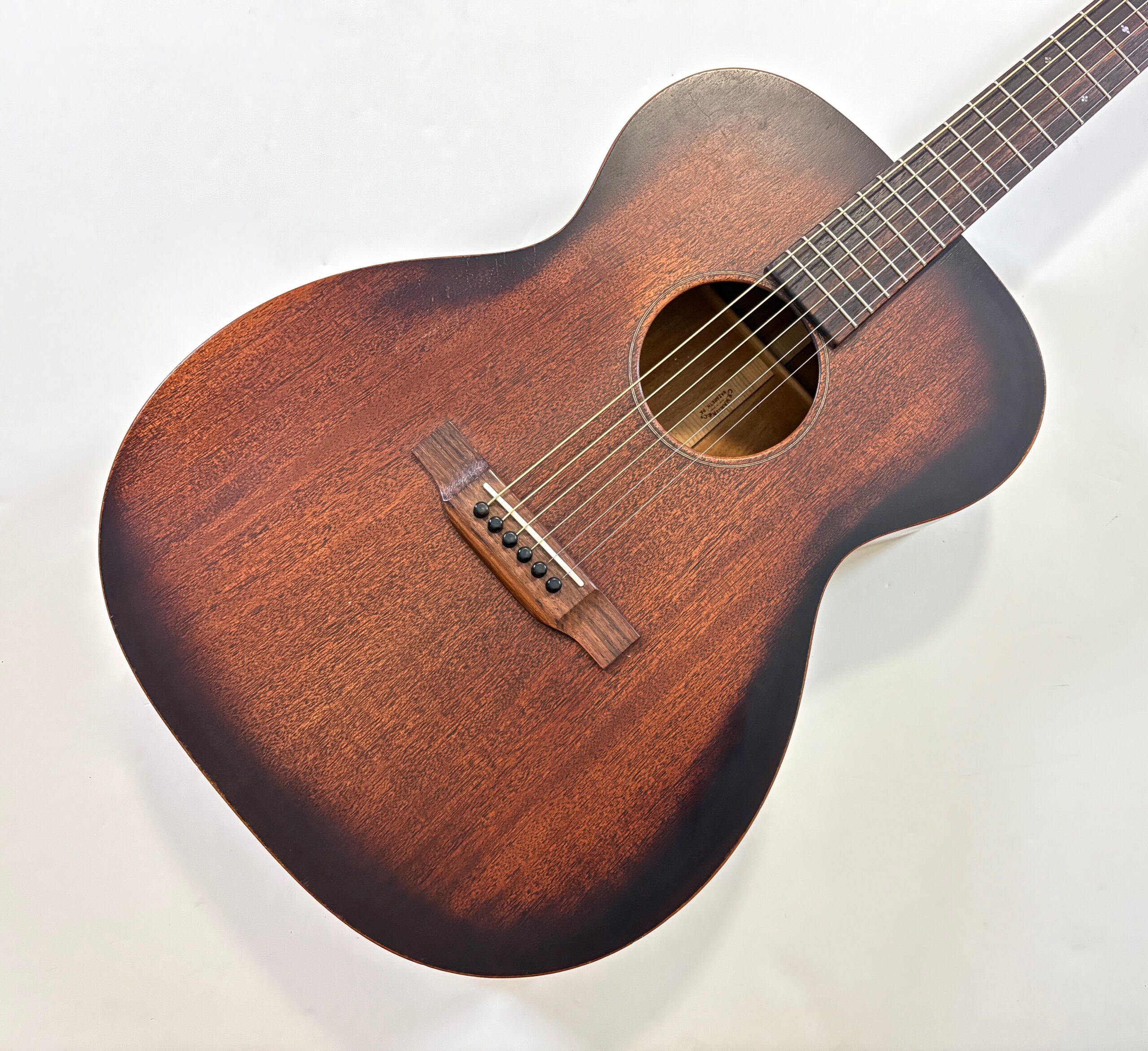 Martin 000-15M StreetMaster 2019 Mahogany Burst - Thumbnail 3