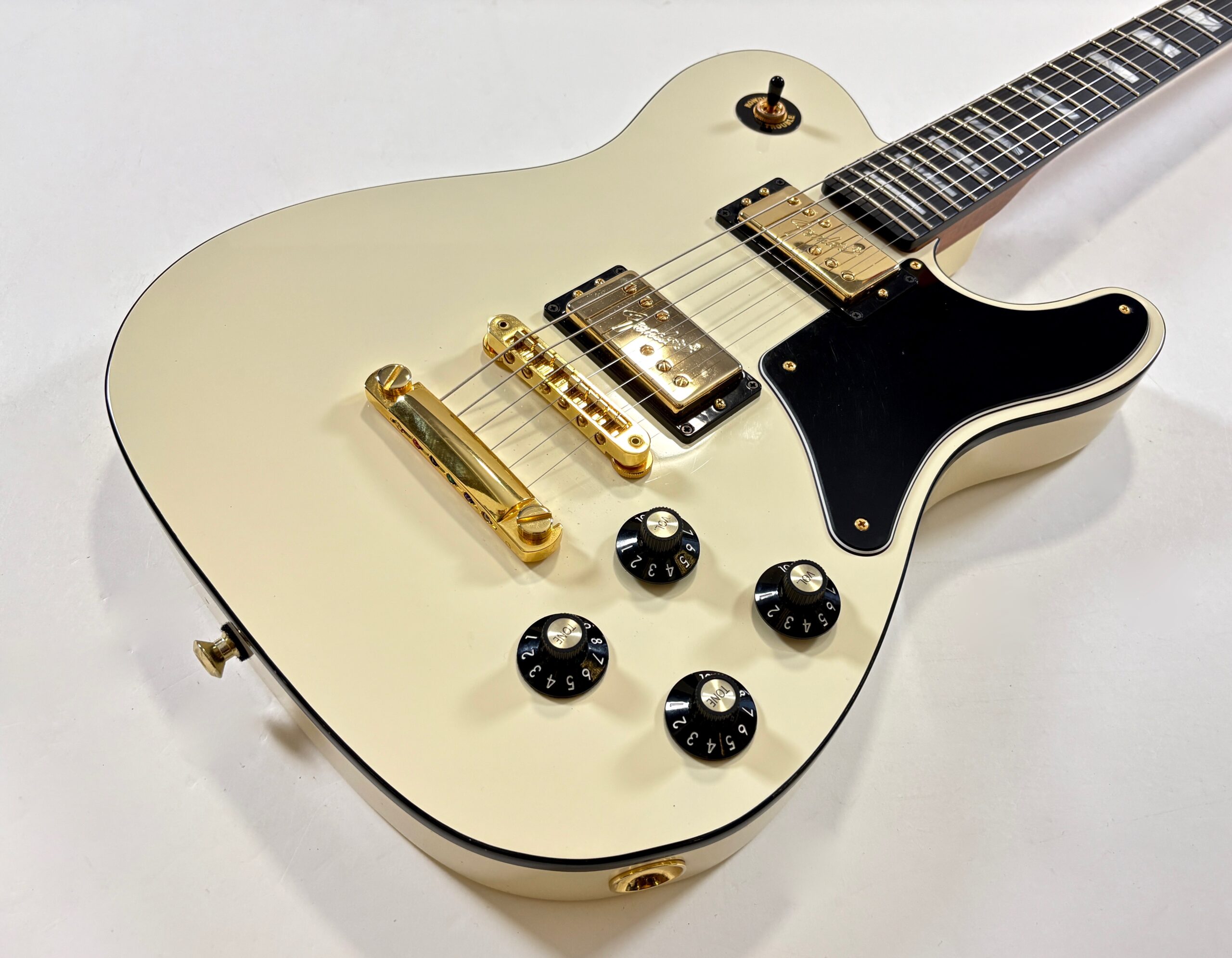 Fender Telecaster Deluxe Troublemaker Parallel Universe Volume II 2020 Olympic White - Thumbnail 4