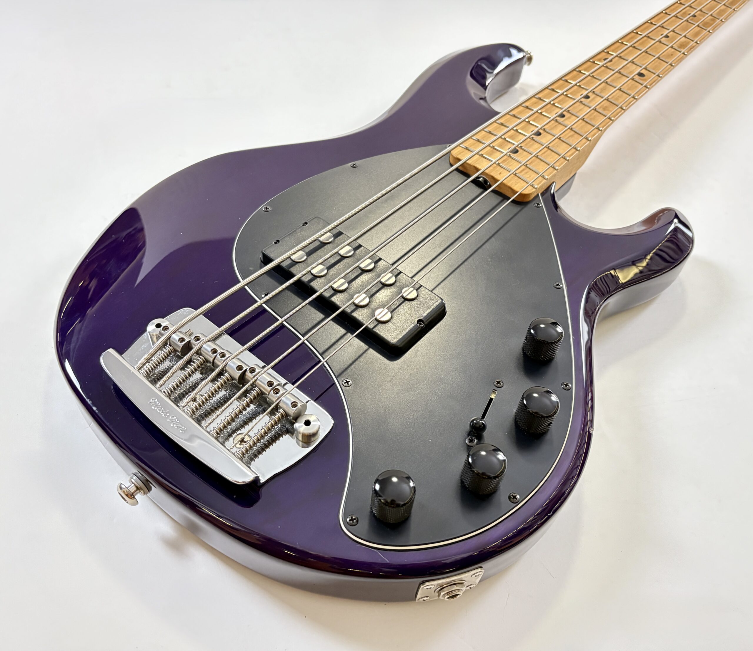 Music Man Stingray 5H 4EQ Translucent Purple 2001 - Thumbnail 4