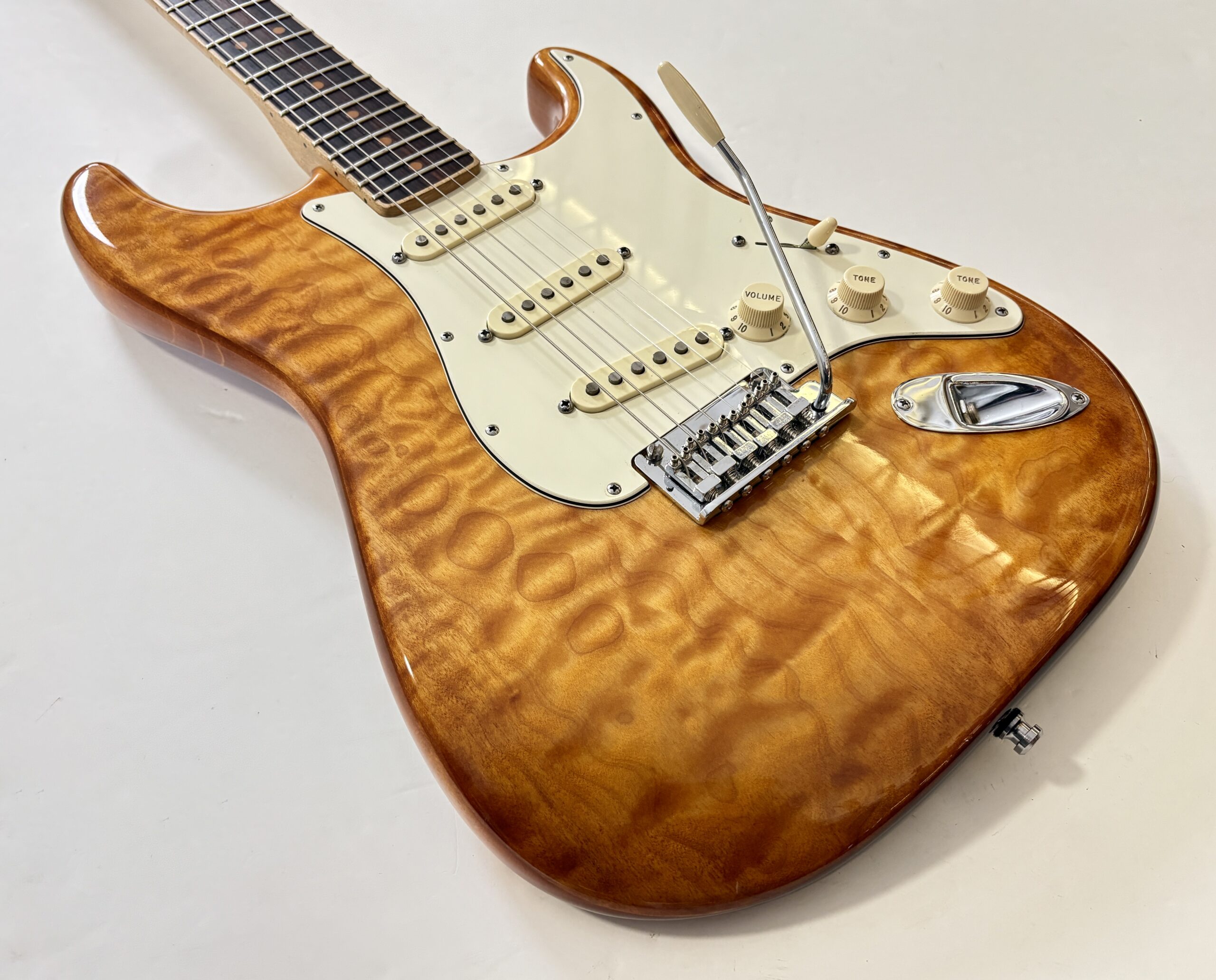 Fender Stratocaster American Select Exotic Quilt 2013 Ice Tea Burst - Thumbnail 6