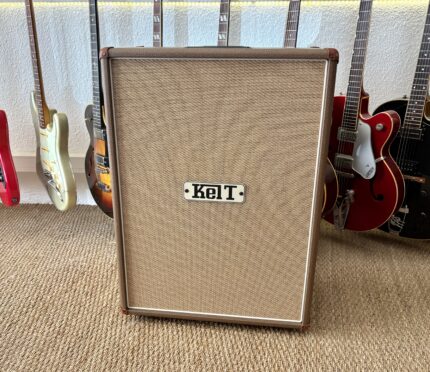 Kelt Cabinet 212