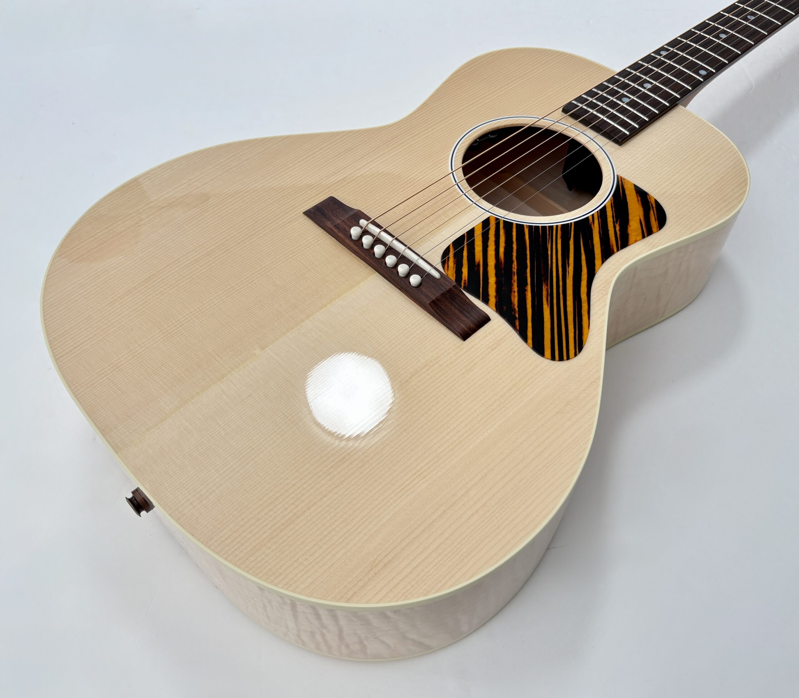 Gibson L-00 Red Spruce Maple 2022 Custom Shop Antique Natural - Thumbnail 4