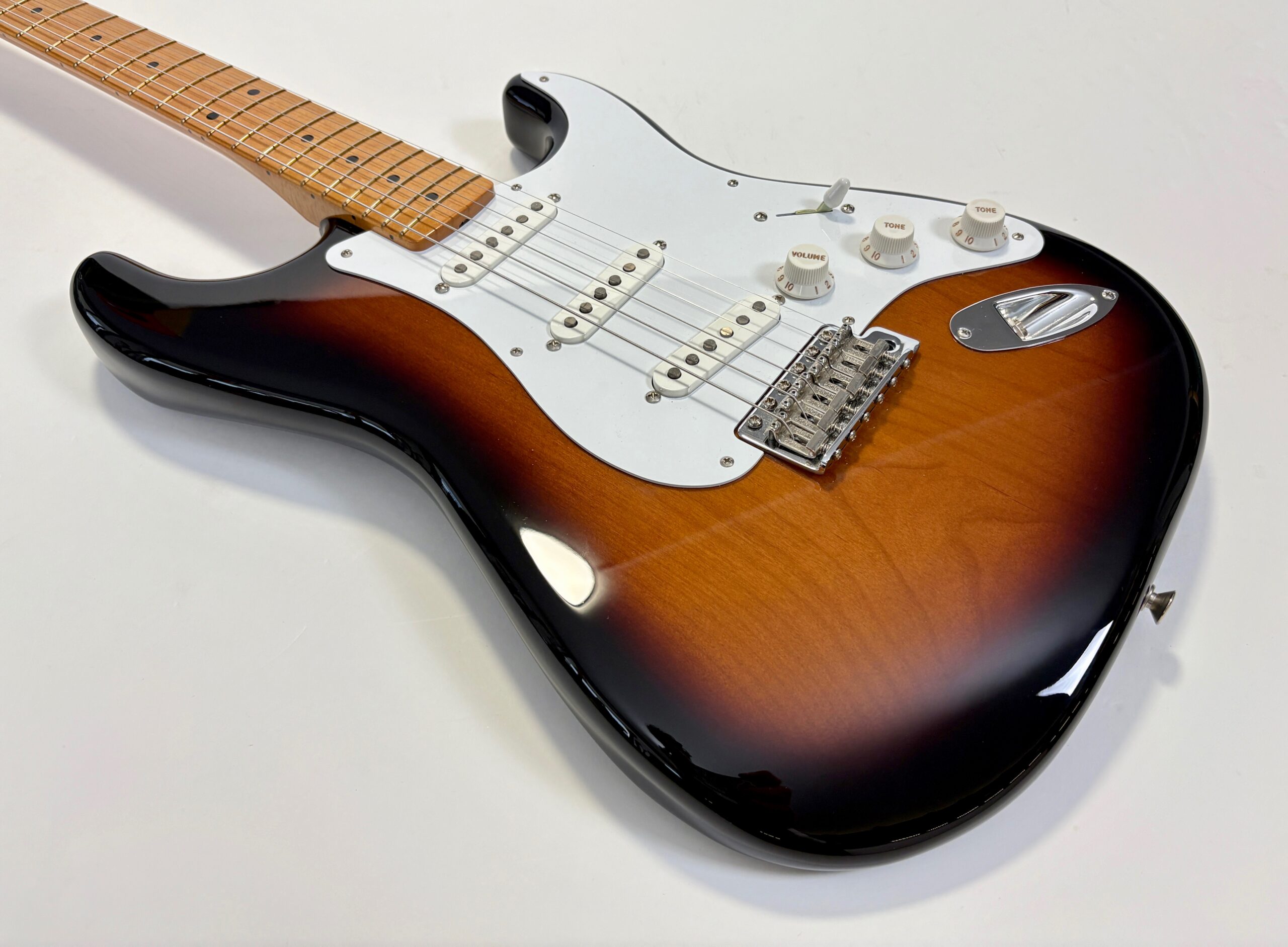 Fender Stratocaster ’50s Vintera II 2023 Sunburst - Thumbnail 6