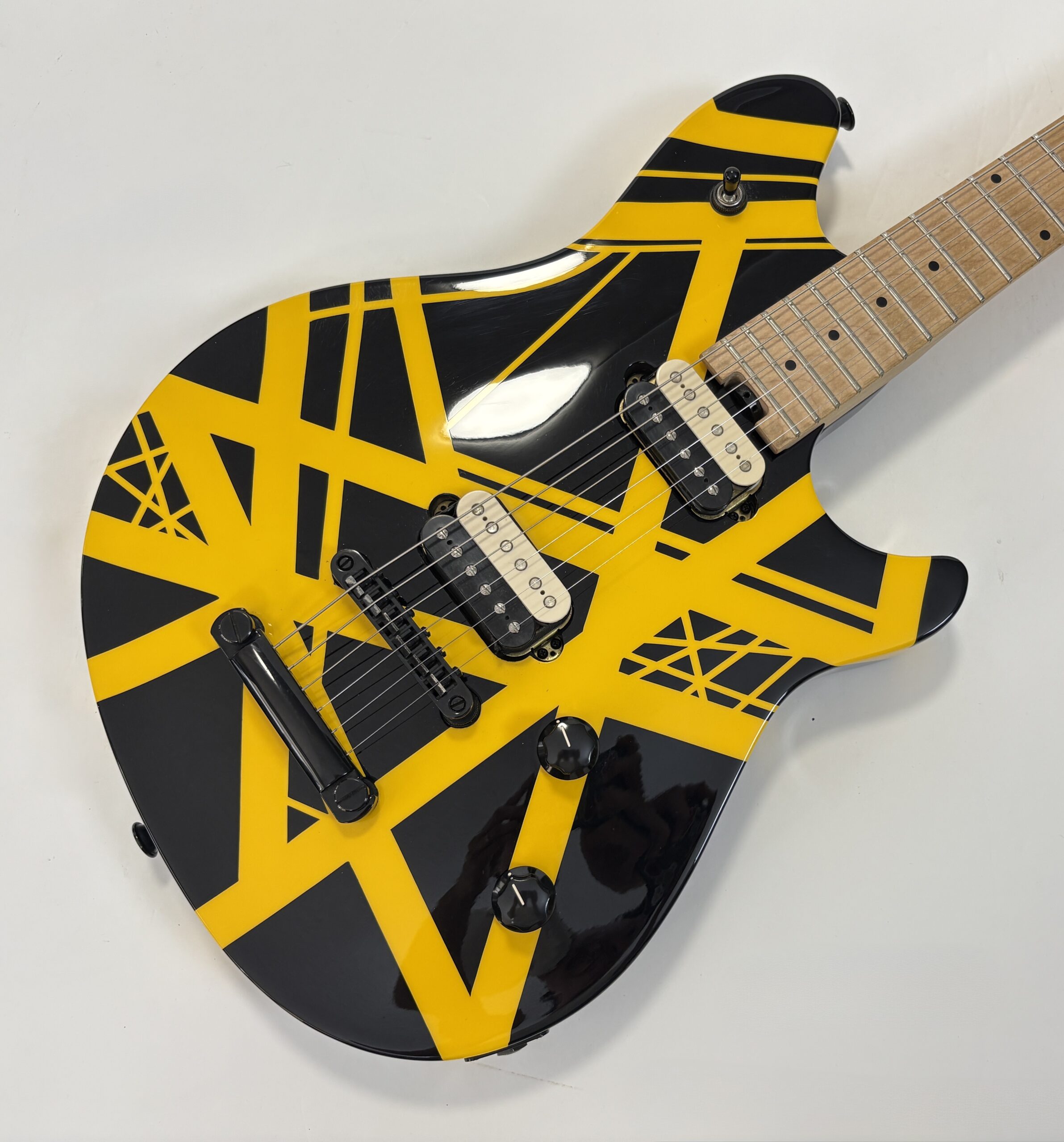 EVH Wolfgang Special 2015 Striped - Thumbnail 3