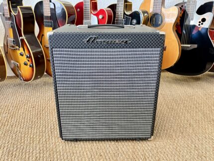 Ampeg RB-110 Rocket Bass