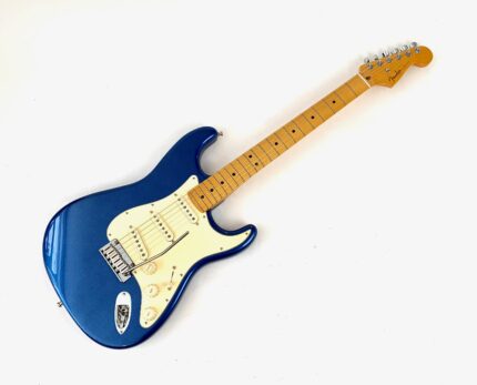 Fender Stratocaster American Ultra 2023 Cobra Blue