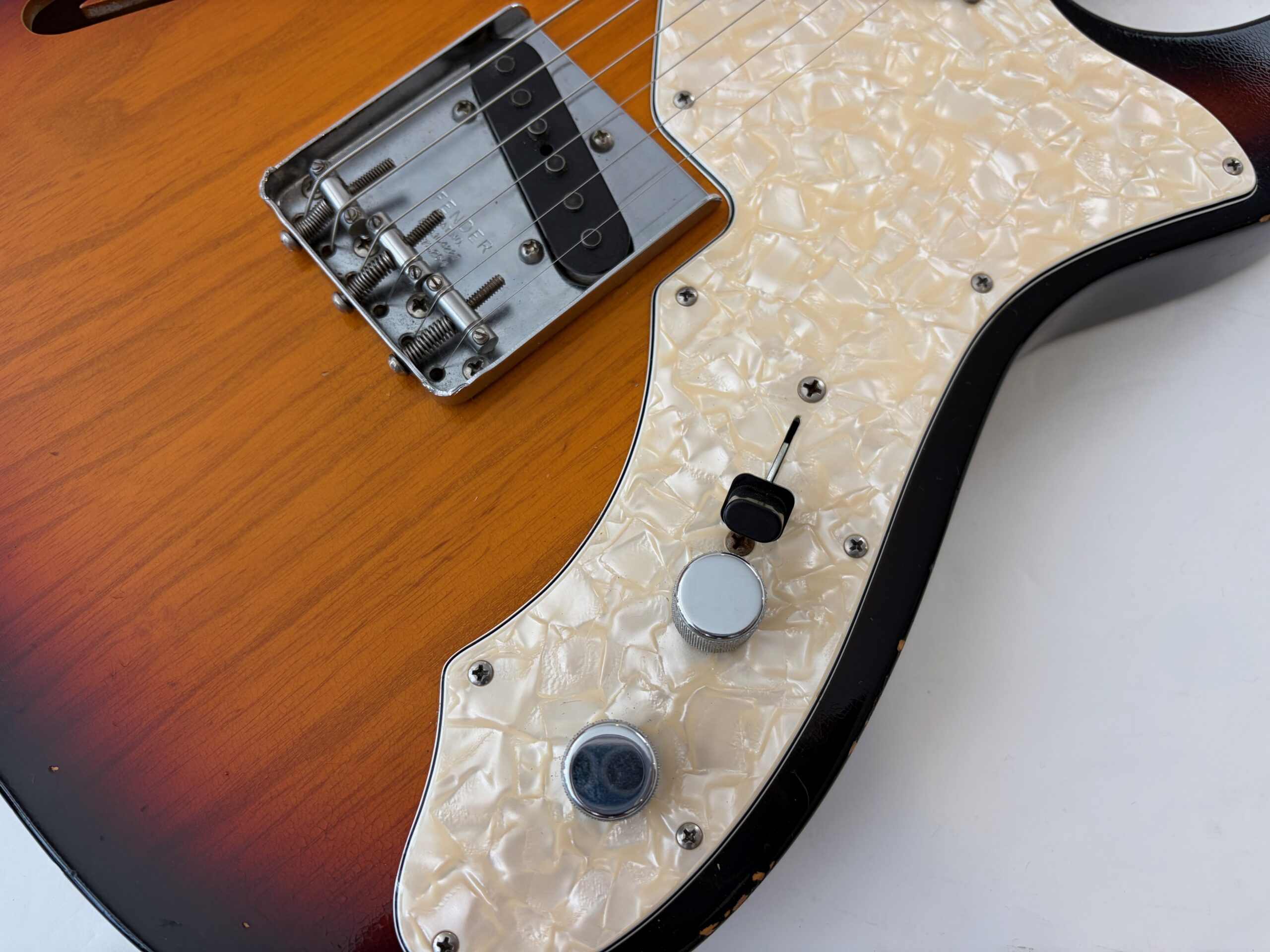 Fender Telecaster Thinline 68 Greg Fessler Masterbuilt 2010 Custom Shop Sunburst - Thumbnail 5