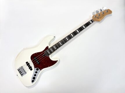 Sire Marcus Miller V7 Antique White Glossy 2019