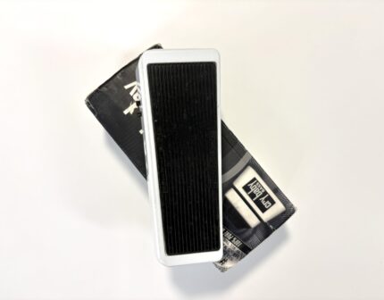 Dunlop 105Q Cry Baby Bass Wah