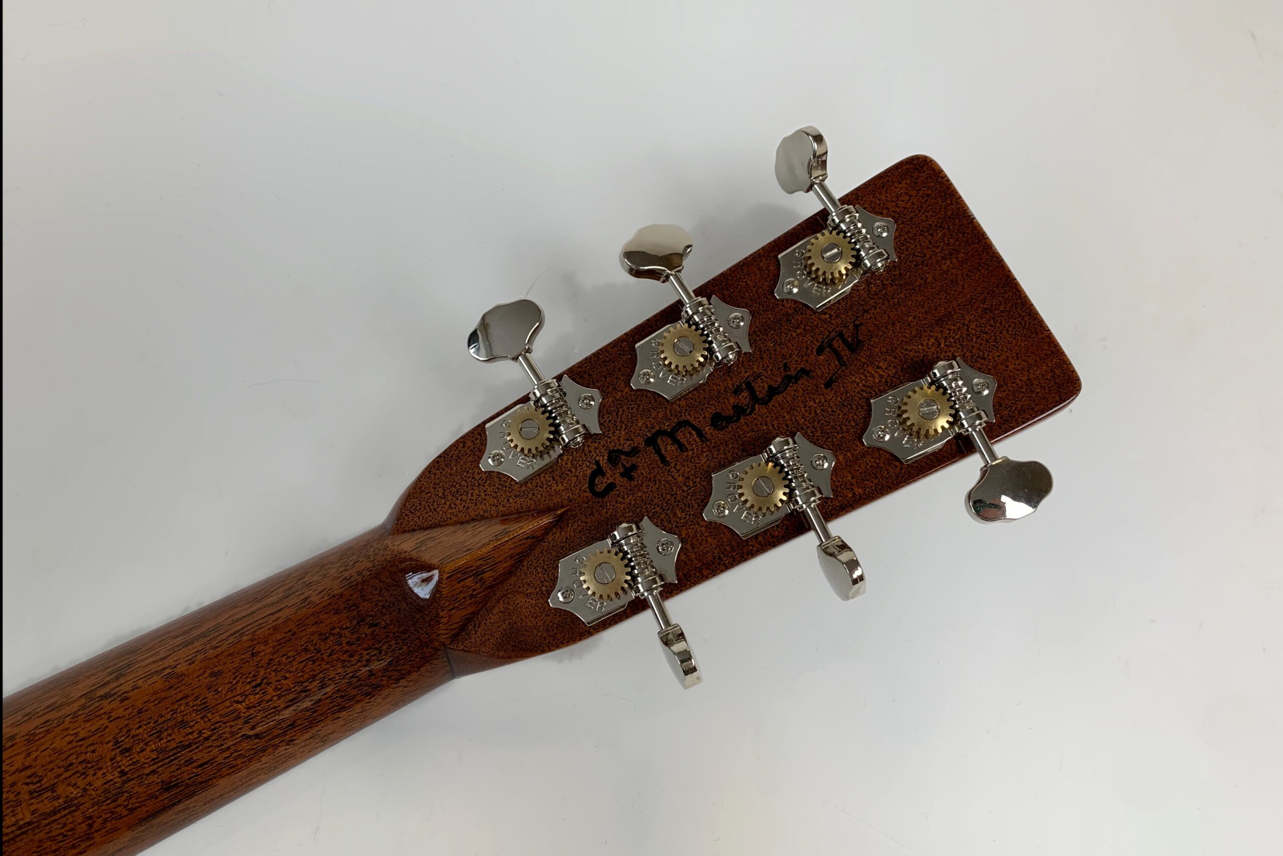 Martin 000-EC Eric Clapton Signature 30th Anniversary 2025 Antique Toner - Thumbnail 5